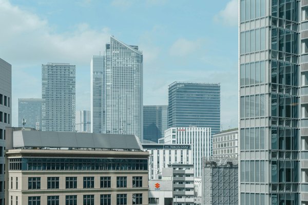 Quels conseils pour réussir en tant que chef de projet en infrastructures sportives ?