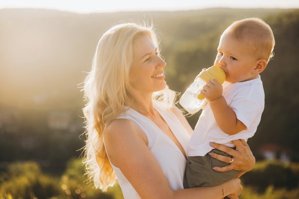 Découvrez l'avis sur le chauffe-biberon nuk pour votre bébé